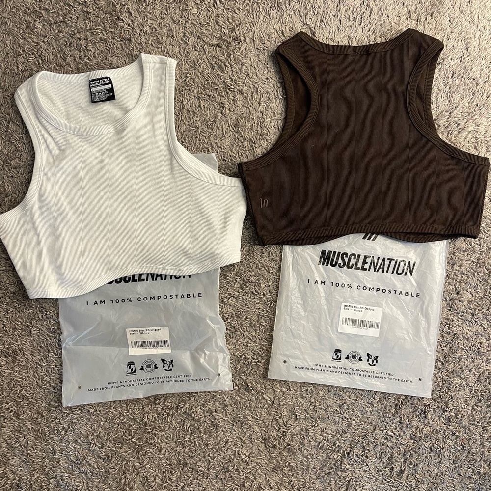 Muscle nation crop top